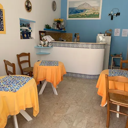 Sole Azzurro Custonaci