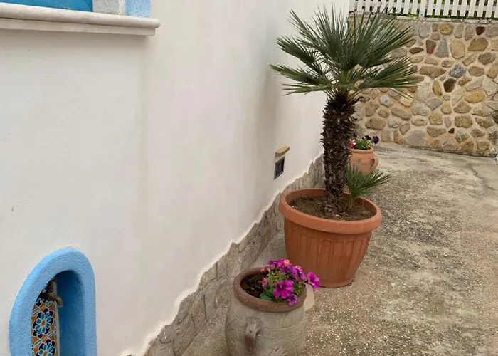 Bed & Breakfast Sole Azzurro 3*
